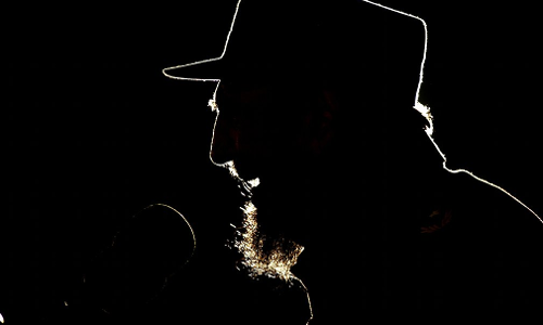 വര്ഷങ്ങള്ക്ക് ശേഷം ഫിദല് കാസ്ട്രോ വീണ്ടും പൊതുജന മധ്യത്തില് വര്ഷങ്ങള്ക്ക് ശേഷം ഫിദല് കാസ്ട്രോ വീണ്ടും പൊതുജന മധ്യത്തില്