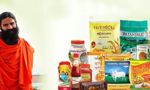 പതഞ്ജലി ഉല്‍പ്പന്നങ്ങള്‍ ഉപയോഗിക്കൂ, രാജ്യസ്‍നേഹിയാകൂ... രാംദേവിന്റെ പുതിയ പരസ്യവാചകം