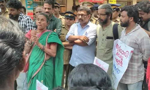 ശൈശവ വിവാഹ കേസുകളില്‍ പോക്സോ നിയമം ചുമത്തില്ലെന്ന് വയനാട് ജില്ലാകലക്ടര്‍