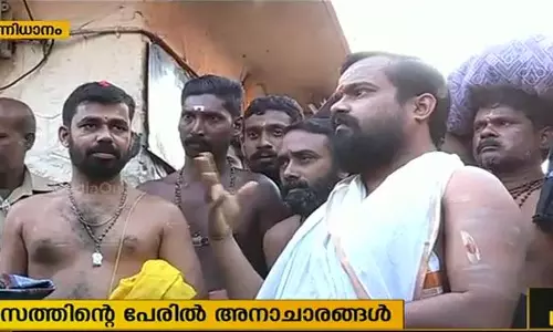 വിശ്വാസത്തിന്റെ പേരില്‍ അനാചാരങ്ങള്‍; ബോധവത്കരണവുമായി മാളികപ്പുറം മേല്‍ശാന്തി