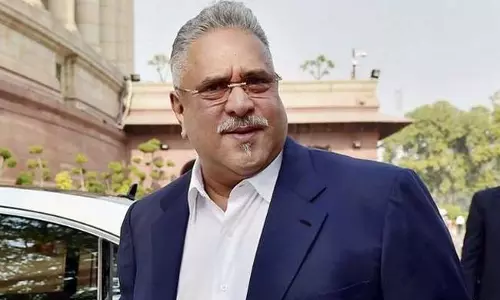 ലണ്ടനില്‍ പുസ്തക പ്രകാശന ചടങ്ങില്‍ മല്യ എത്തി; ഇന്ത്യന്‍ ഹൈക്കമ്മീഷണര്‍ ഇറങ്ങിപ്പോയി