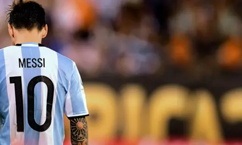 മെസിയുടെ ആ തീരുമാനത്തിന് പിന്നില് ... മെസിയുടെ ആ തീരുമാനത്തിന് പിന്നില് ...