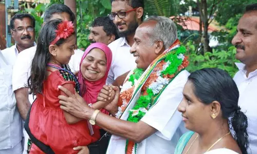 ആറന്മുളയിലെ തോല്‍വി : നേതൃമാറ്റം ആവശ്യപ്പെട്ട് കെപിസിസി കമ്മീഷന് പരാതി