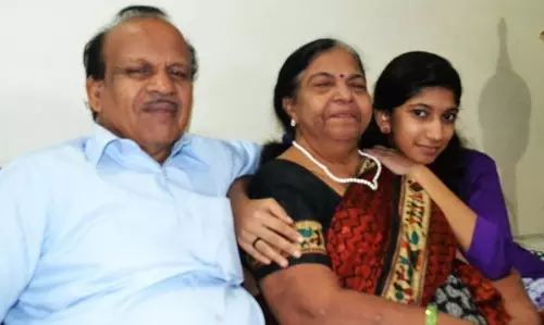 മകളുടെ വിവാഹവുമായി ബന്ധപ്പെട്ട് തെറ്റായ വാര്‍ത്തകള്‍ പ്രചരിച്ചതിനെതിരെ പി കരുണാകരന്റെ പ്രതിഷേധം