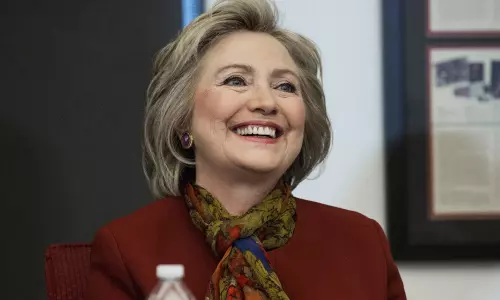 ഇ മെയില്‍ വിവാദക്കേസില്‍ ഹിലരി ക്ലിന്‍റനെതിരെ നടപടി വേണ്ടെന്ന്  എഫ്ബിഐ ശിപാര്‍ശ