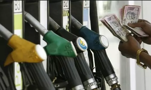 കേരളത്തില്‍ പെട്രോള്‍ വില 80 രൂപയിലേക്ക്