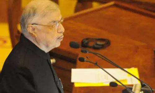 വികസന പദ്ധതികളില്ലാത്ത നയപ്രഖ്യാപനം