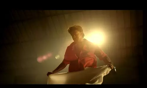 ലാലേട്ടന്‍ ചെയ്ത പോലെ ഏഴ് ജന്മം കഴിഞ്ഞാലും ചെയ്യാന്‍ പറ്റില്ല; ആടുതോമയായി രൂപേഷ് പീതാംബരന്‍