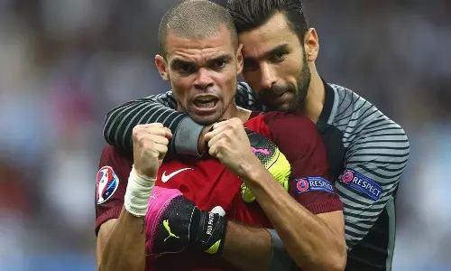 യുവേഫ സ്വപ്ന ടീമില്‍ പോര്‍ച്ചുഗല്‍ താരങ്ങള്‍ക്ക് മേല്‍ക്കൈ