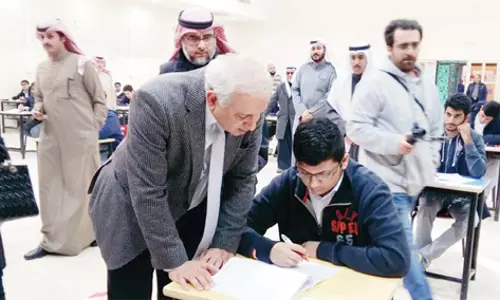 കുവൈത്ത് സര്‍ക്കാര്‍ സ്‍കൂളുകളിലേക്ക് വിദേശ അധ്യാപകരെ നിയമിക്കാന്‍ ധാരണ