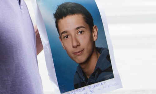 മ്യൂണിക് ആക്രമണം: അക്രമിക്ക് പ്രചോദനം നോര്വെ കൂട്ടക്കൊല നടത്തിയ ആന്ഡേഴ്സ് ബ്രീവിക് മ്യൂണിക് ആക്രമണം: അക്രമിക്ക് പ്രചോദനം നോര്വെ കൂട്ടക്കൊല നടത്തിയ ആന്ഡേഴ്സ് ബ്രീവിക്