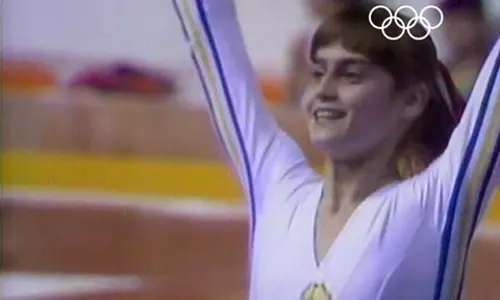 ജിംനാസ്റ്റിക്കില്‍ പത്തില്‍ പത്ത് മാര്‍ക്ക് നേടി താരമായ നാദിയ