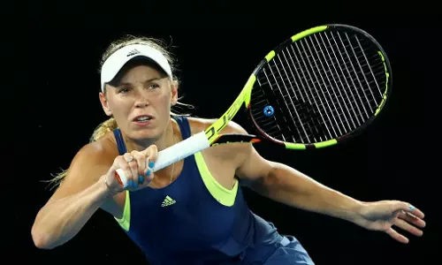 ആസ്ത്രേലിയന് ഓപണ് വനിതാ സിംഗിള്സ് കിരീടം കരോലിന വോസ്നിയാക്കിക്ക് ആസ്ത്രേലിയന് ഓപണ് വനിതാ സിംഗിള്സ് കിരീടം കരോലിന വോസ്നിയാക്കിക്ക്