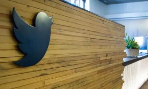 വൈനിലെ സുരക്ഷാ പിഴവ് കണ്ടെത്തിയ ഇന്ത്യന് ഹാക്കര്ക്ക് ട്വിറ്ററിന്റെ 6.8 ലക്ഷം രൂപ പാരിതോഷികം വൈനിലെ സുരക്ഷാ പിഴവ് കണ്ടെത്തിയ ഇന്ത്യന് ഹാക്കര്ക്ക് ട്വിറ്ററിന്റെ 6.8 ലക്ഷം രൂപ പാരിതോഷികം