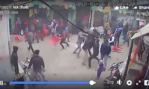 കസ്ഗഞ്ച്: ആക്രമണം നടന്നത് മുസ്ലിംകള്‍ റിപ്പബ്ലിക് ദിനാഘോഷത്തിന് ഒരുങ്ങുന്നതിനിടെ‍; സിസിടിവി ദൃശ്യങ്ങള്‍ പുറത്ത്