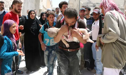 സിറിയയില്‍ ആശുപത്രികള്‍ക്ക് നേരെ വ്യോമാക്രമണം