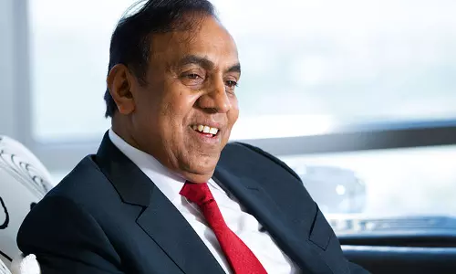 3000 പേര്ക്ക് ജോലി നല്കും; സൗദിയിലെ ഇന്ത്യക്കാര്ക്ക് സഹായഹസ്തവുമായി രവി പിള്ള 3000 പേര്ക്ക് ജോലി നല്കും; സൗദിയിലെ ഇന്ത്യക്കാര്ക്ക് സഹായഹസ്തവുമായി രവി പിള്ള