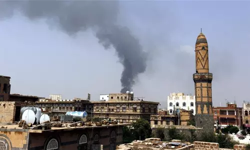 സന്‍ആയില്‍ സൌദി സഖ്യസേന നടത്തിയ വ്യോമാക്രമണത്തില്‍ 20 മരണം