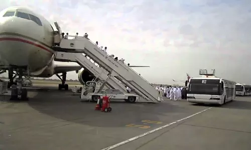 സൗദിയില്‍ നിന്നും ആദ്യ സംഘം പുറപ്പെട്ടു; സംഘത്തില്‍ മലയാളികളില്ല