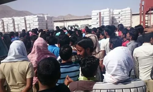 കുവൈത്തില്‍ കുടുങ്ങിക്കിടക്കുന്ന ഇന്ത്യക്കാരെ നാട്ടിലെത്തിക്കാന്‍ കേന്ദ്രം ഇടപെടണമെന്ന് ആവശ്യം