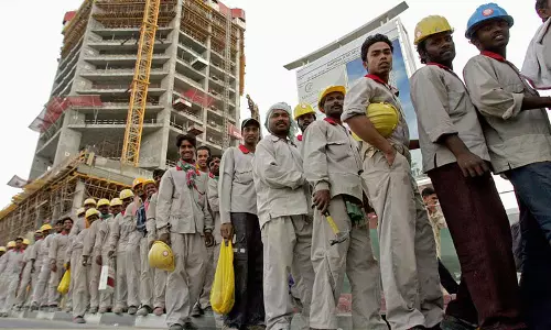 സൗദി ഓജര്‍ കമ്പനിയിലെ തൊഴിലാളികളെ മറ്റു കമ്പനികളിലേക്ക് മാറ്റാന്‍ നീക്കം