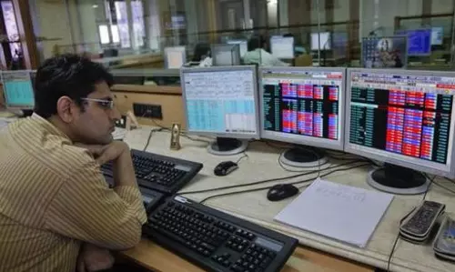 ഓഹരി വിപണിയിൽ തകർച്ചയുടെ ദിനം