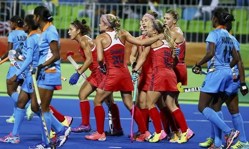 വനിതാ ഹോക്കിയില്‍ ഒരു മത്സരം പോലും ജയിക്കാതെ ഇന്ത്യ