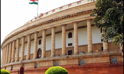 പാര്‍ലമെന്‍റിന്‍റെ ഇരു സഭകളിലും ബഹളം