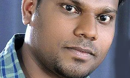 മീഡിയവണ്‍ കാമറാപേഴ്സണ്‍ എം പി സനോജ് കുമാറിന് ശ്രീനാരായണഗുരു കള്‍ച്ചറല്‍ സ്റ്റഡി സെന്റര്‍ പുരസ്കാരം