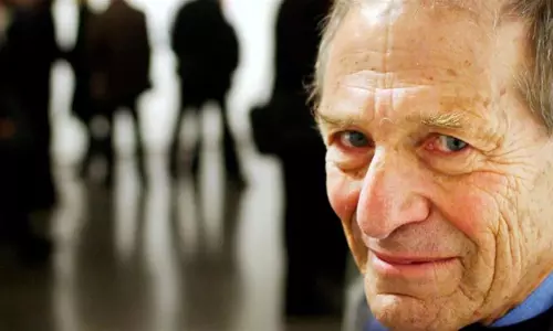 കറുത്തവര്‍ഗ്ഗക്കാരുടെ ദുരിതങ്ങള്‍ ഫോട്ടോകളിലൂടെ വെളിപ്പെടുത്തിയ ഗോള്‍ഡ്ബ്ലാട്ട് അന്തരിച്ചു