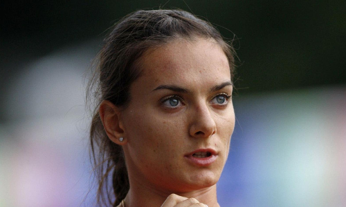 ഇസിന്‍ബയേവ വിരമിച്ചു