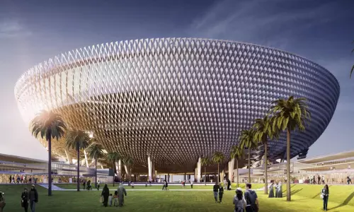 ദുബൈയില്‍ സ്വയം തണുപ്പിക്കുന്ന സ്റ്റേഡിയം