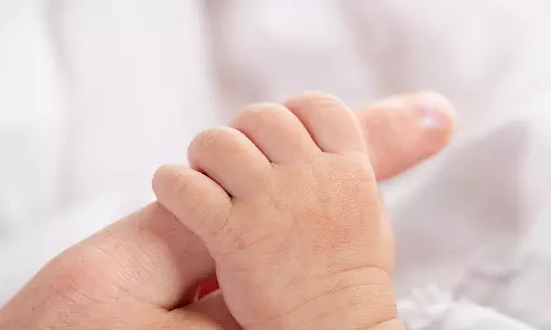 ആണ്കുഞ്ഞുണ്ടാവാത്തതില് മനോവിഷമം; യുവതി മൂന്ന് പെണ്മക്കളെയുമെടുത്ത് കിണറ്റില് ചാടി മരിച്ചു ആണ്കുഞ്ഞുണ്ടാവാത്തതില് മനോവിഷമം; യുവതി മൂന്ന് പെണ്മക്കളെയുമെടുത്ത് കിണറ്റില് ചാടി മരിച്ചു