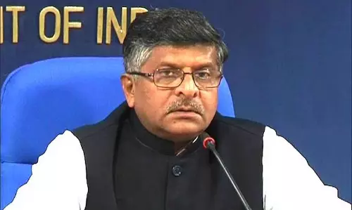 ഇന്ത്യയില്‍ ജനസംഖ്യയേക്കാള്‍ 15 കോടിയോളം കൂടുതല്‍ ആധാര്‍ കാര്‍ഡുകള്‍; കേന്ദ്രമന്ത്രി രവിശങ്കര്‍ പ്രസാദ്