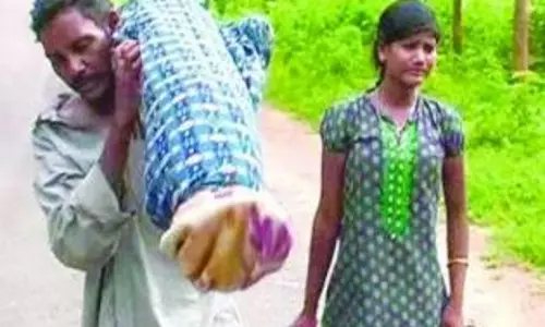 ഭാര്യയുടെ മൃതദേഹം ചുമക്കേണ്ടി വന്ന ദനാ മജ്ഹിയുടെ കുടുംബത്തിന് സഹായഹസ്തവുമായി ബഹ്റൈൻ