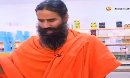 ബീഫല്ല, പശു നെയ്യാണ് ചാമ്പ്യന്മാരെ ഉണ്ടാക്കുന്നത്: ബാബാ രാംദേവ്