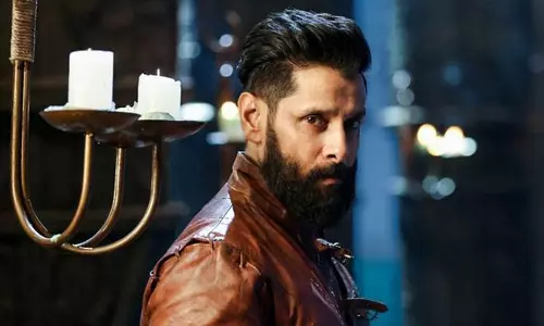 മലയാള സിനിമയില് അഭിനയിപ്പിക്കാന് ആഗ്രഹം പ്രകടിപ്പിച്ച് സൂപ്പര്താരം വിക്രം മലയാള സിനിമയില് അഭിനയിപ്പിക്കാന് ആഗ്രഹം പ്രകടിപ്പിച്ച് സൂപ്പര്താരം വിക്രം