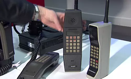 അനുമതിയില്ലാതെ വയര്‍ലെസ് സെറ്റ്  ഉപയോഗിച്ചു; പത്മനാഭസ്വാമിക്ഷേത്രം എക്സി. ഓഫീസര്‍ക്കെതിരെ കേസ്