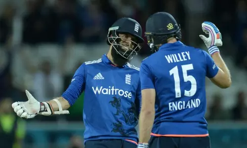 പാകിസ്‍താന് തുടര്‍ച്ചയായി നാലാം തോല്‍വി