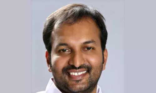 മത്സരിക്കാന് വിഷ്ണുനാഥില്ല; ചെങ്ങന്നൂരില് ജ്യോതി വിജയകുമാറിന് നറുക്ക് വീഴുമോ ? മത്സരിക്കാന് വിഷ്ണുനാഥില്ല; ചെങ്ങന്നൂരില് ജ്യോതി വിജയകുമാറിന് നറുക്ക് വീഴുമോ ?