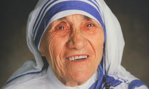 മദര്‍ തെരേസയുടെ ആദ്യ തിരുനാളാഘോഷം ഇന്ന്