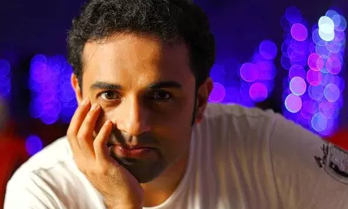 ഞങ്ങള് തന്നെ ഞങ്ങള്ക്കെതിരെ ജാമ്യമില്ലാ കേസ് നല്കില്ല; മാണിക്യ മലര് വിവാദത്തെ കുറിച്ച് ഷാന് ഞങ്ങള് തന്നെ ഞങ്ങള്ക്കെതിരെ ജാമ്യമില്ലാ കേസ് നല്കില്ല; മാണിക്യ മലര് വിവാദത്തെ കുറിച്ച് ഷാന്