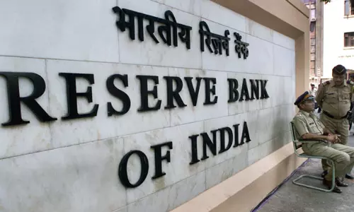 വായ്പാ തട്ടിപ്പ് കേസ്; ബാങ്കുകള്ക്ക് നേരത്തെ മുന്നറിയിപ്പ് നല്കിയിരുന്നുവെന്ന് ആര്ബിഐ വായ്പാ തട്ടിപ്പ് കേസ്; ബാങ്കുകള്ക്ക് നേരത്തെ മുന്നറിയിപ്പ് നല്കിയിരുന്നുവെന്ന് ആര്ബിഐ