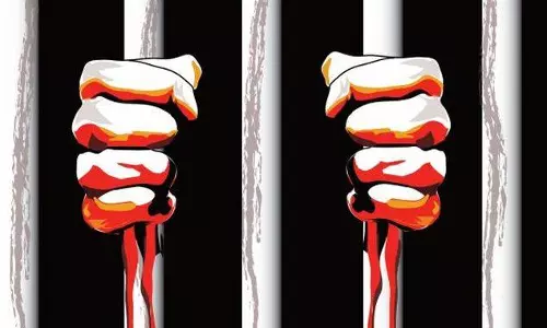 മലപ്പുറത്ത് പൊലീസ് സ്റ്റേഷനില്‍ പ്രതി തൂങ്ങിമരിച്ച നിലയില്‍