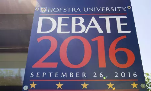 അമേരിക്കന്‍ പ്രസിഡന്‍റ് തെരഞ്ഞെടുപ്പിലെ തത്സമയസംവാദങ്ങള്‍ക്ക് ഇന്ന് തുടക്കം