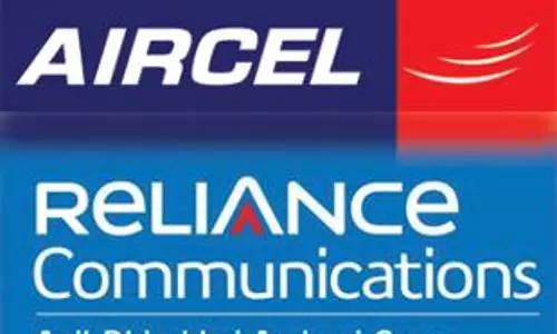 എയര്‍സെല്‍ റിലയന്‍സ് കമ്മ്യൂണിക്കേഷനില്‍ ലയിച്ചു