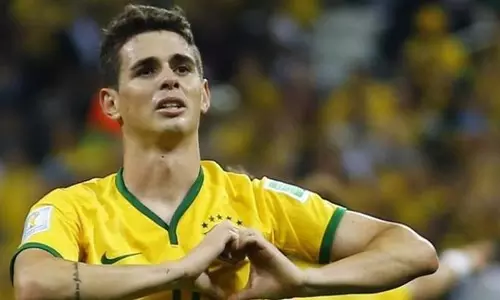 ഓസ്കറിനെയും തിയാഗോ സില്വയെയും തിരിച്ചുവിളിച്ച് ബ്രസീല് ടീം ഓസ്കറിനെയും തിയാഗോ സില്വയെയും തിരിച്ചുവിളിച്ച് ബ്രസീല് ടീം