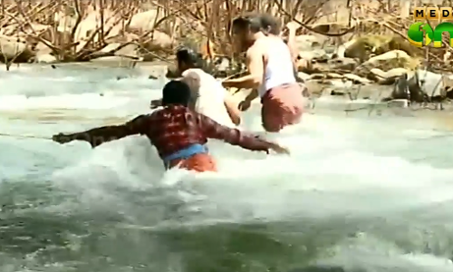 പശുക്കടവില്‍ സര്‍ക്കാര്‍ സംവിധാനങ്ങളെ അതിശയിപ്പിച്ച് നാട്ടുകാരുടെ രക്ഷാപ്രവര്‍ത്തനം