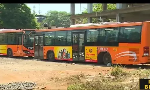 പത്തനംതിട്ടയില്‍ കട്ടപ്പുറത്തായിരുന്ന ലോ ഫ്ലോർ ബസുകൾ വീണ്ടും നിരത്തിലിറങ്ങി