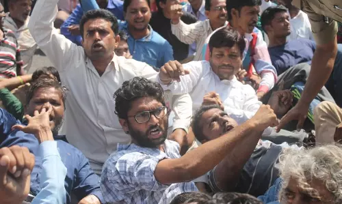 അവഗണിക്കപ്പെട്ടവര്‍ ചരിത്രം കുറിച്ച അഹമ്മദാബാദിലെ ശുചീകരണ തൊഴിലാളി സമരം